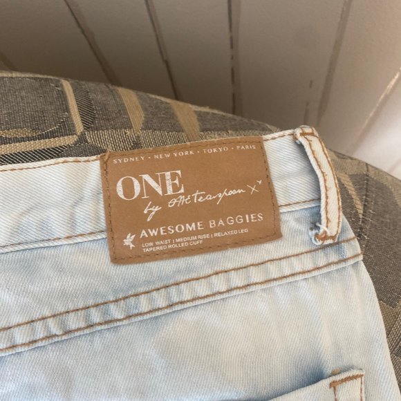 One teaspoon- Ripped Jeans - Picture 4 of 4